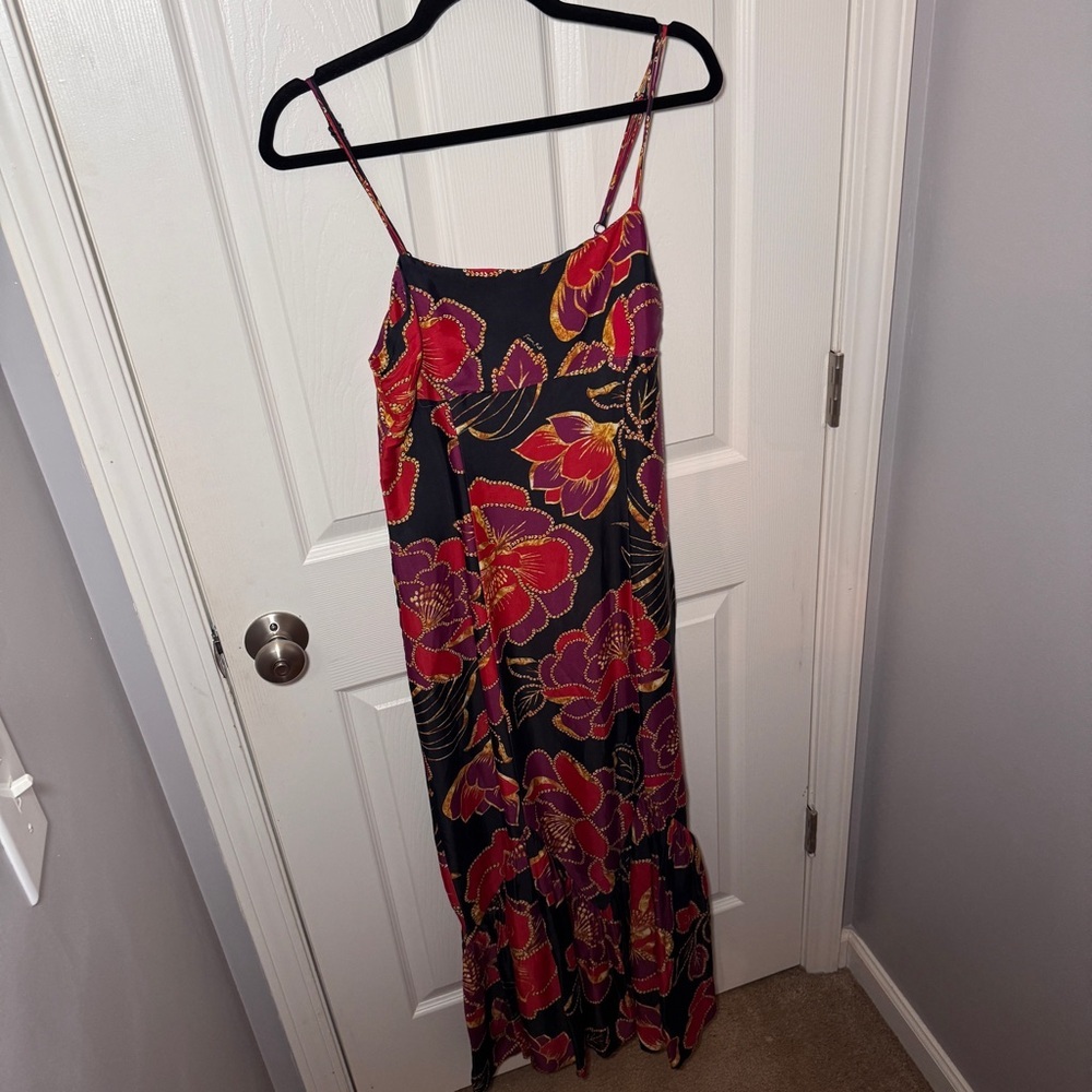 FARM RIO Black Shiny Chita Lenzing Ecovero Maxi Dress - Picture 11 of 16